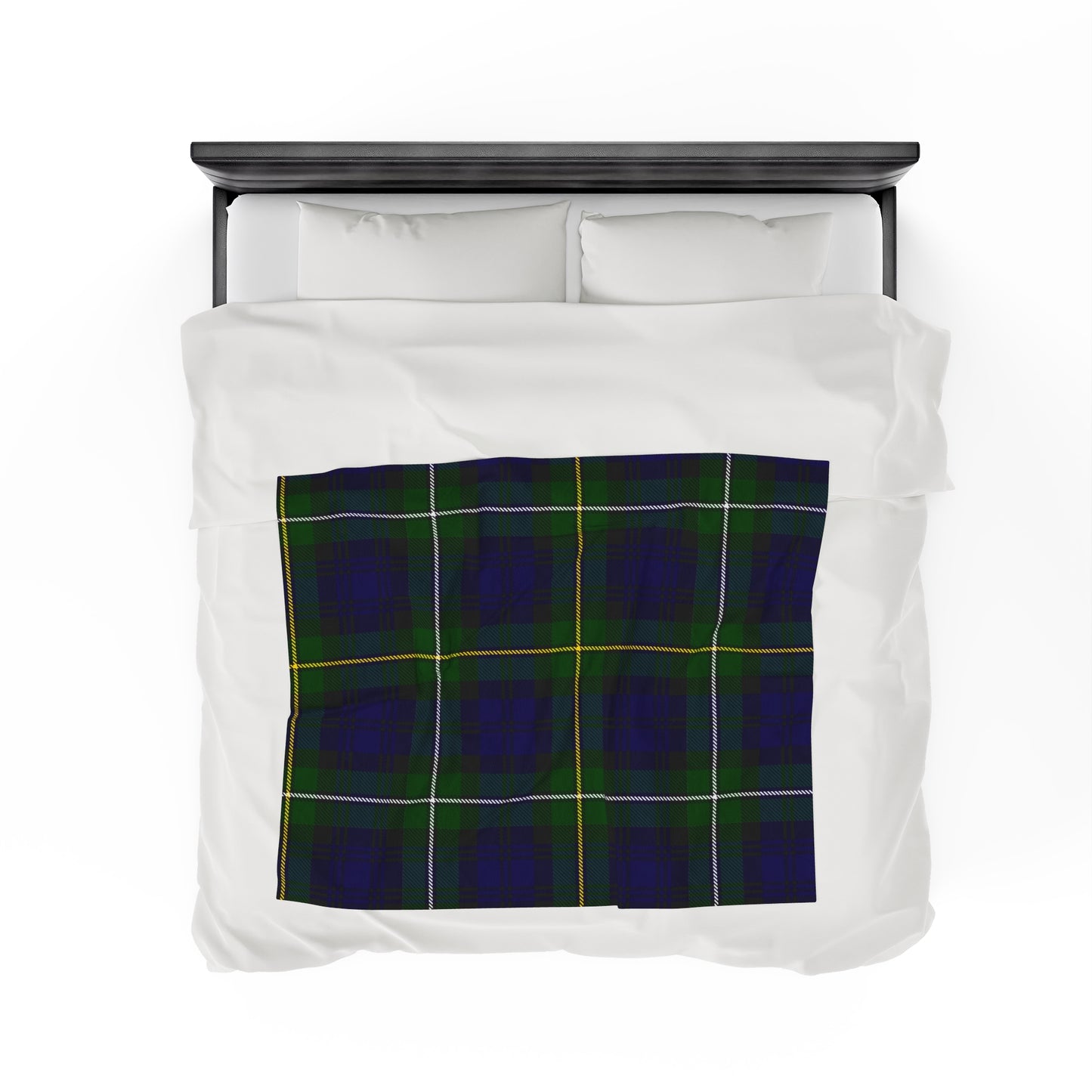 Cozy Velveteen Plush Blanket - Soft Green Tartan Pattern for Home Removals & Comfort