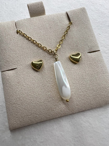 Close up view of the Mother of Pearl drop necklace showcasing the vibrancy 