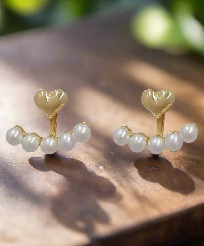 Romantic pearl and heart earrings for bridesmaids