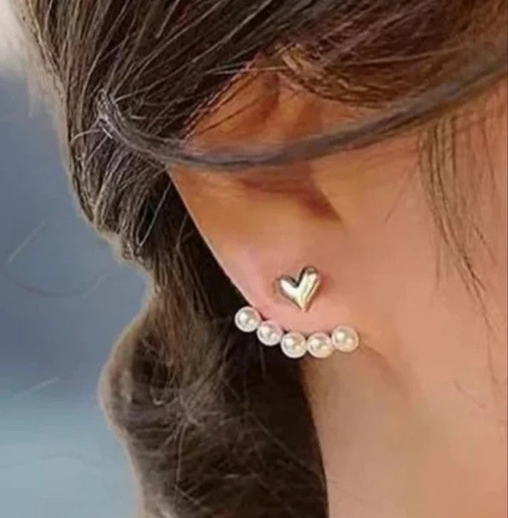 Wedding guest earrings with gold heart and pearl