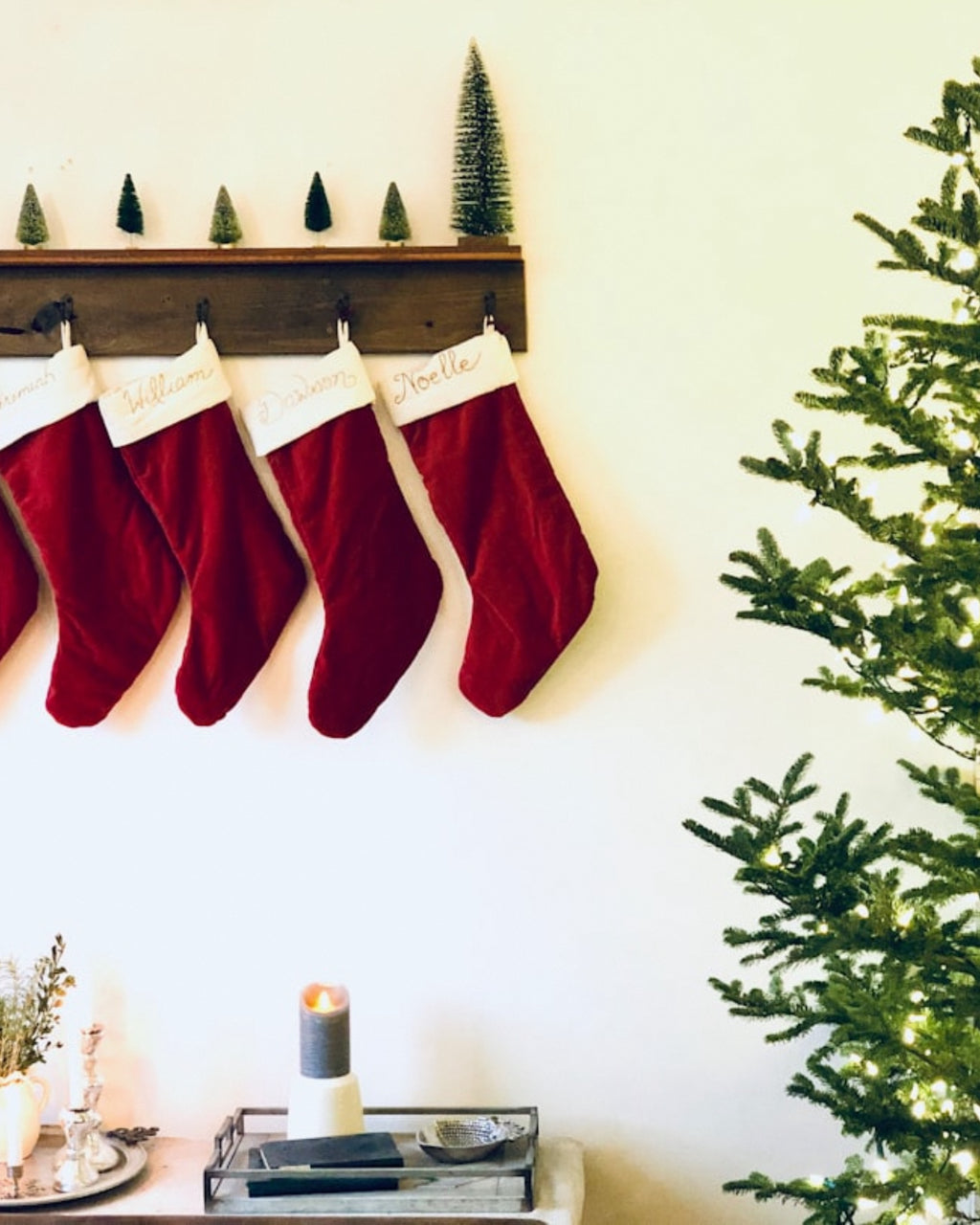 Cozy Stocking Gift Wrap & Washi Tape Set – Holiday Wrapping Bundle