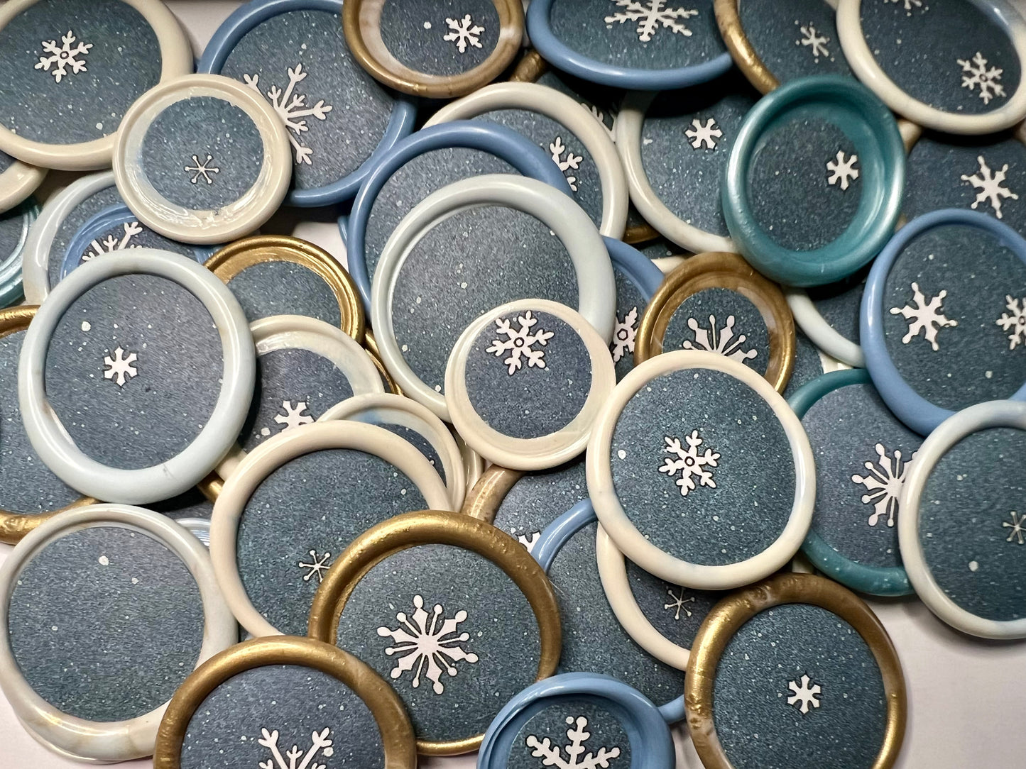 (Exclusive Drop) Custom Snowflake Wax Seal Stickers - 10 Handcrafted Winter Themed Seals for Gifts, Cards, and Stationery