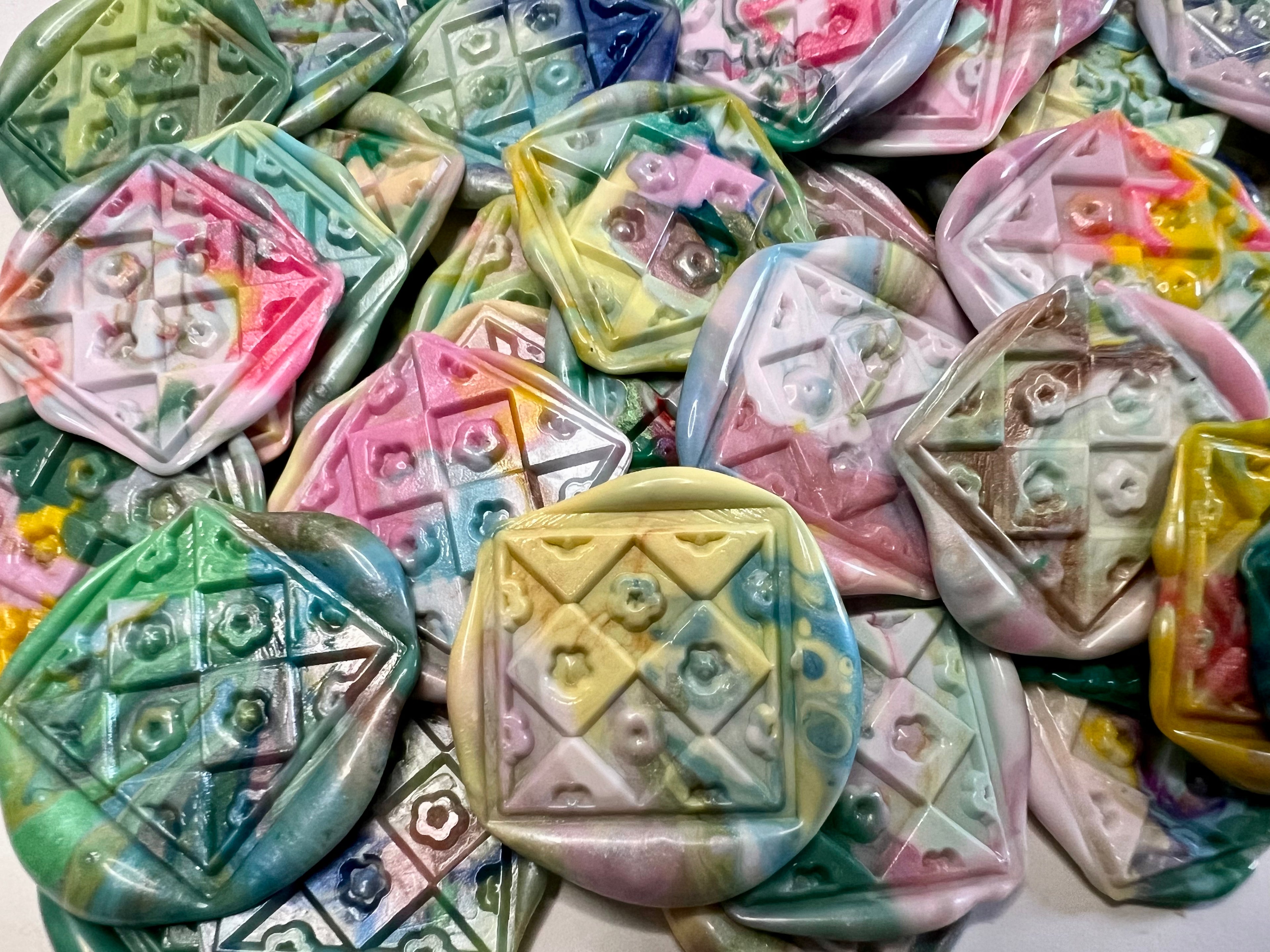 Sustainable wax seal sticker combining colorful dots with floral elegance.